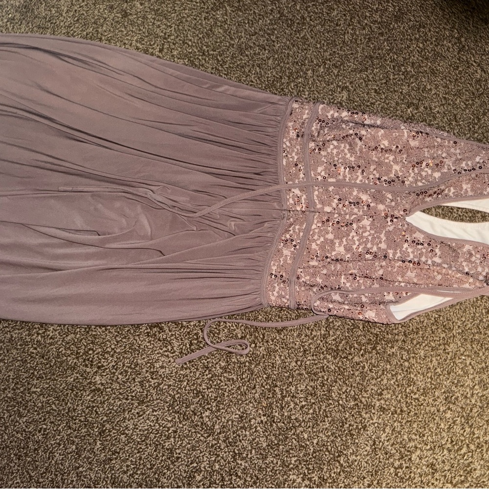 Night Way Collections Mauve Lace Gown - Picture 4 of 4
